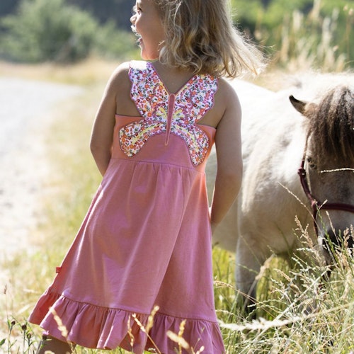Kleid ohne Arm Herzchen
