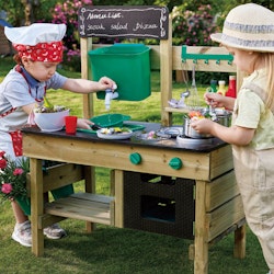 Matschküche Spielküche mit viel Zubehör